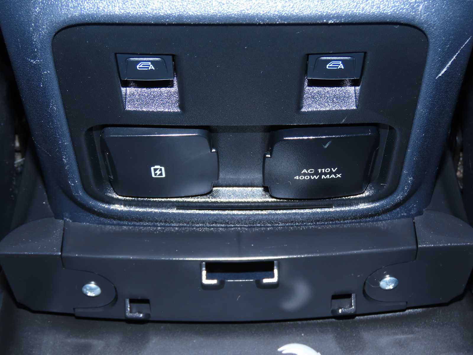 Thumbnail: 2022 Ford Bronco - 22