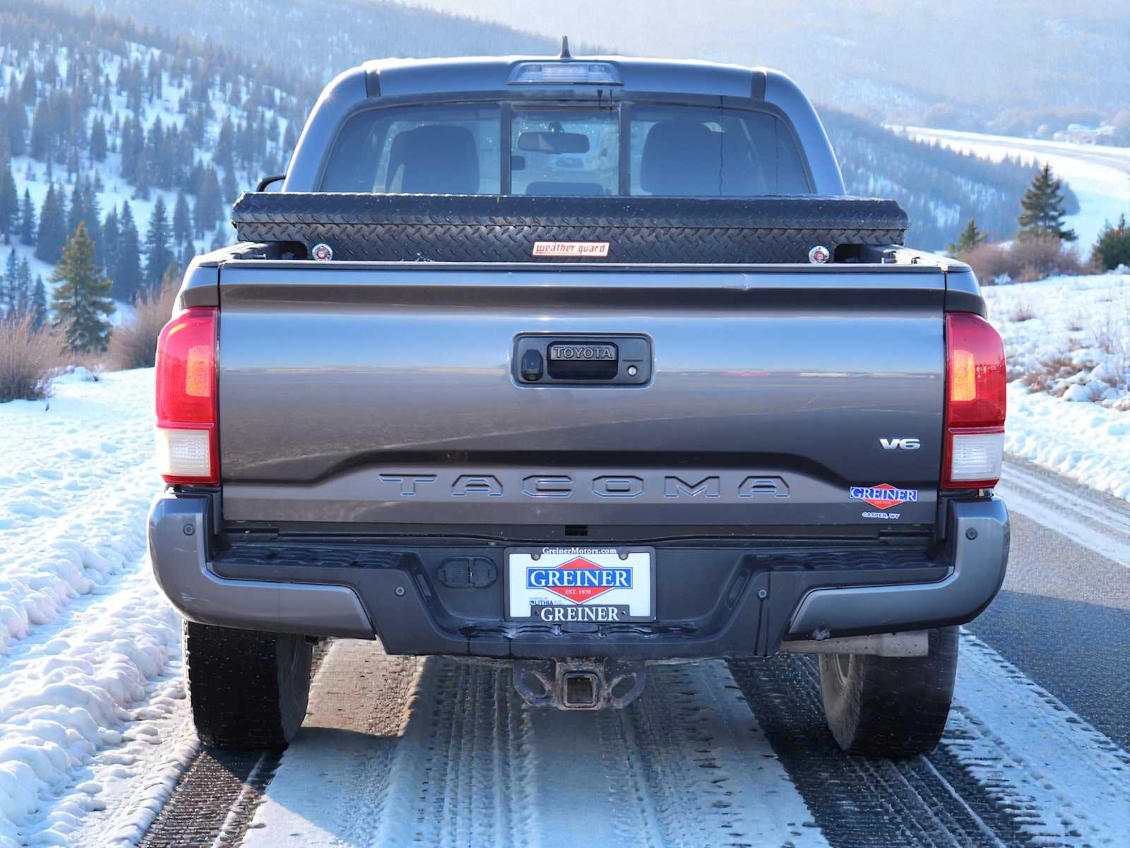 Thumbnail: 2016 Toyota Tacoma - 5