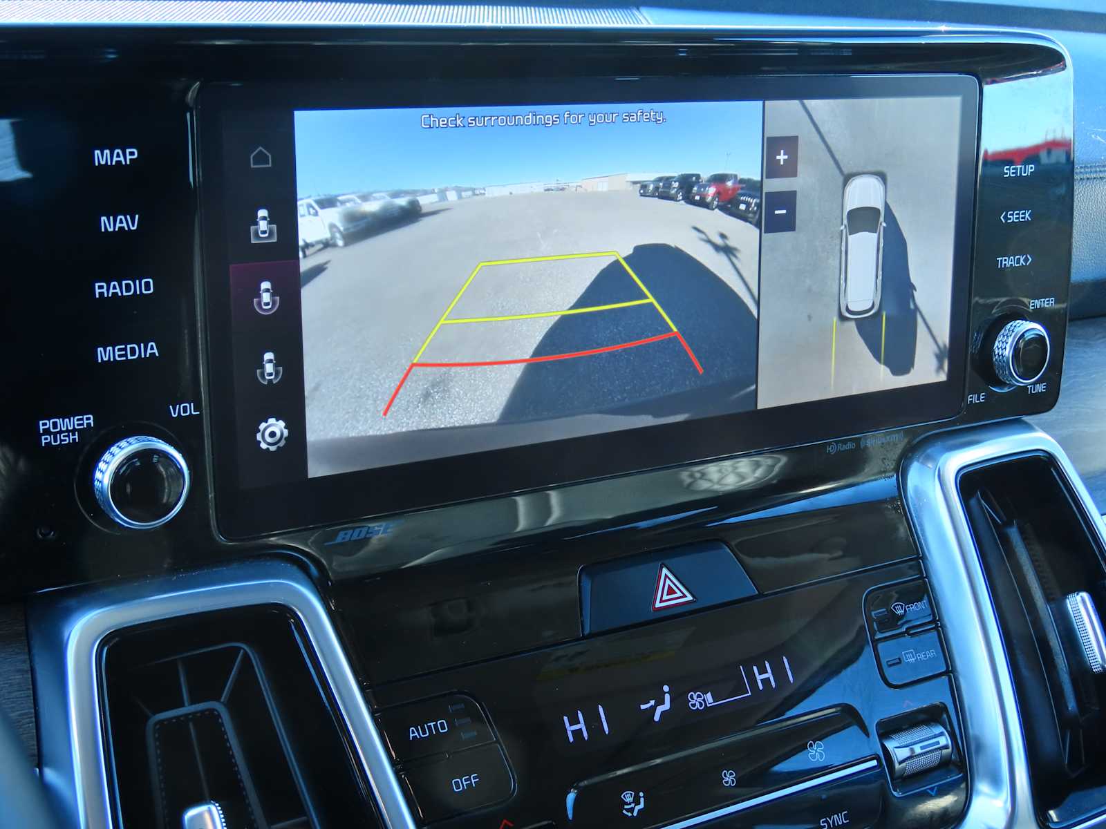 Thumbnail: 2022 Kia Sorento - 30