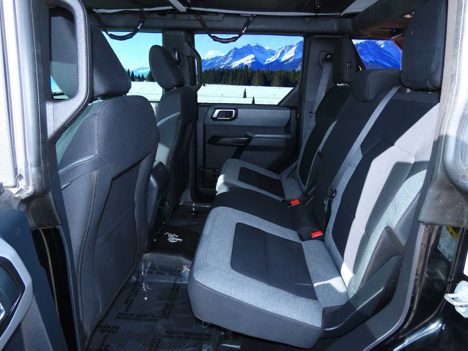 Thumbnail: 2022 Ford Bronco - 16