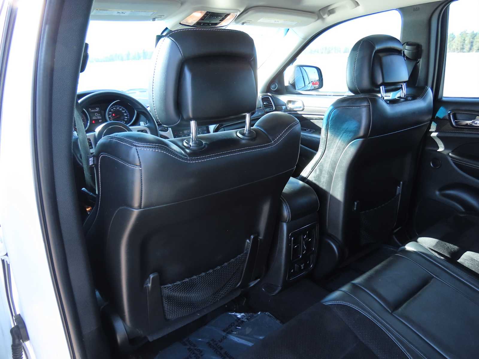 Thumbnail: 2013 Jeep Grand Cherokee - 20