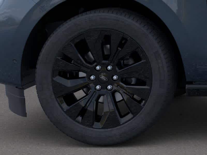 Thumbnail: 2025 Ford Expedition - 19