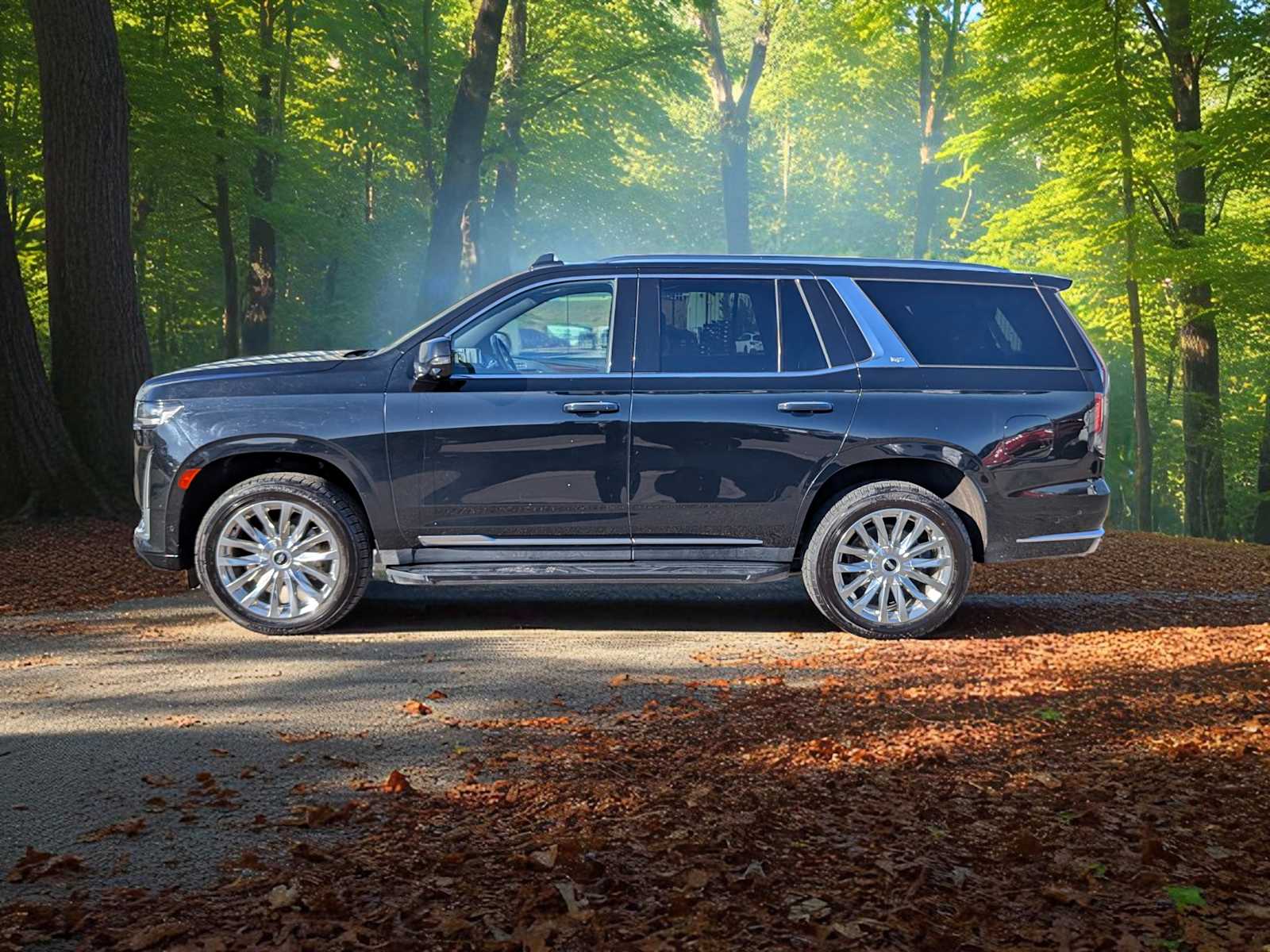 Thumbnail: 2023 Cadillac Escalade - 3