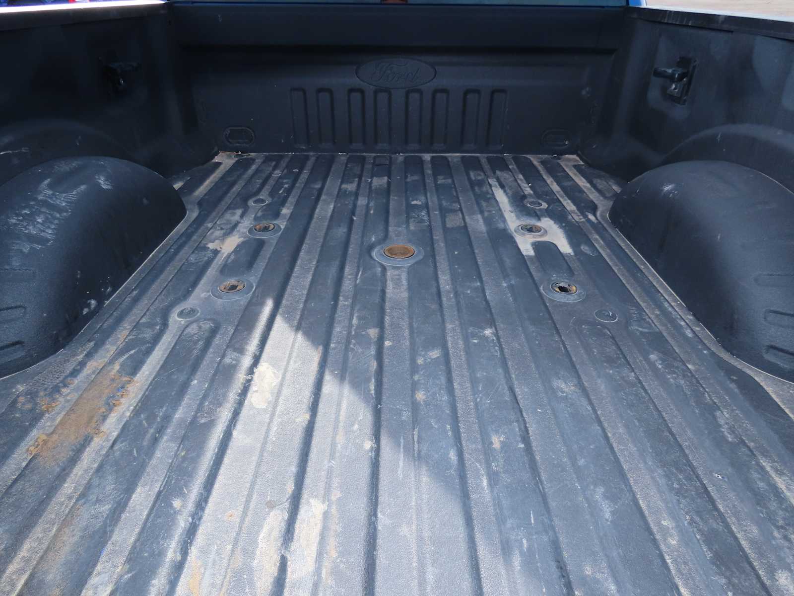 Thumbnail: 2022 Ford Econoline - 38