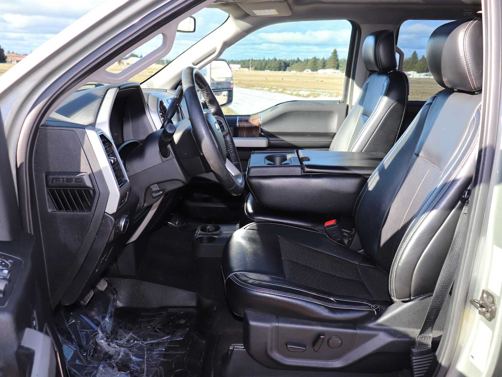 Thumbnail: 2019 Ford F-150 - 16