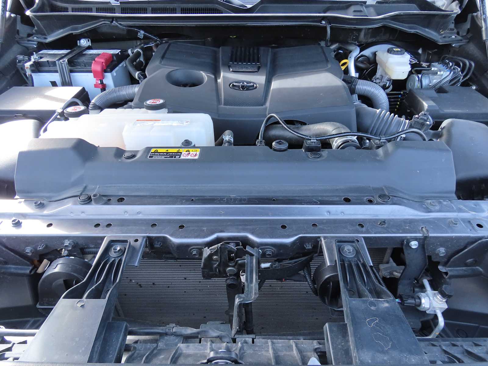 Thumbnail: 2023 Toyota Tundra - 17