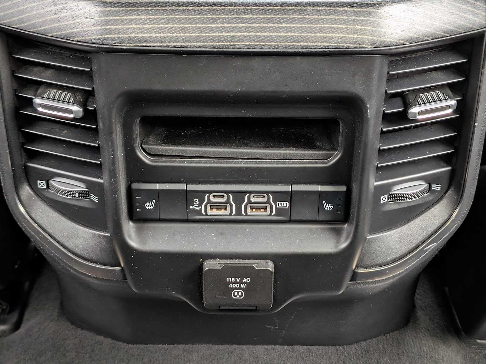 Thumbnail: 2019 RAM 1500 - 31