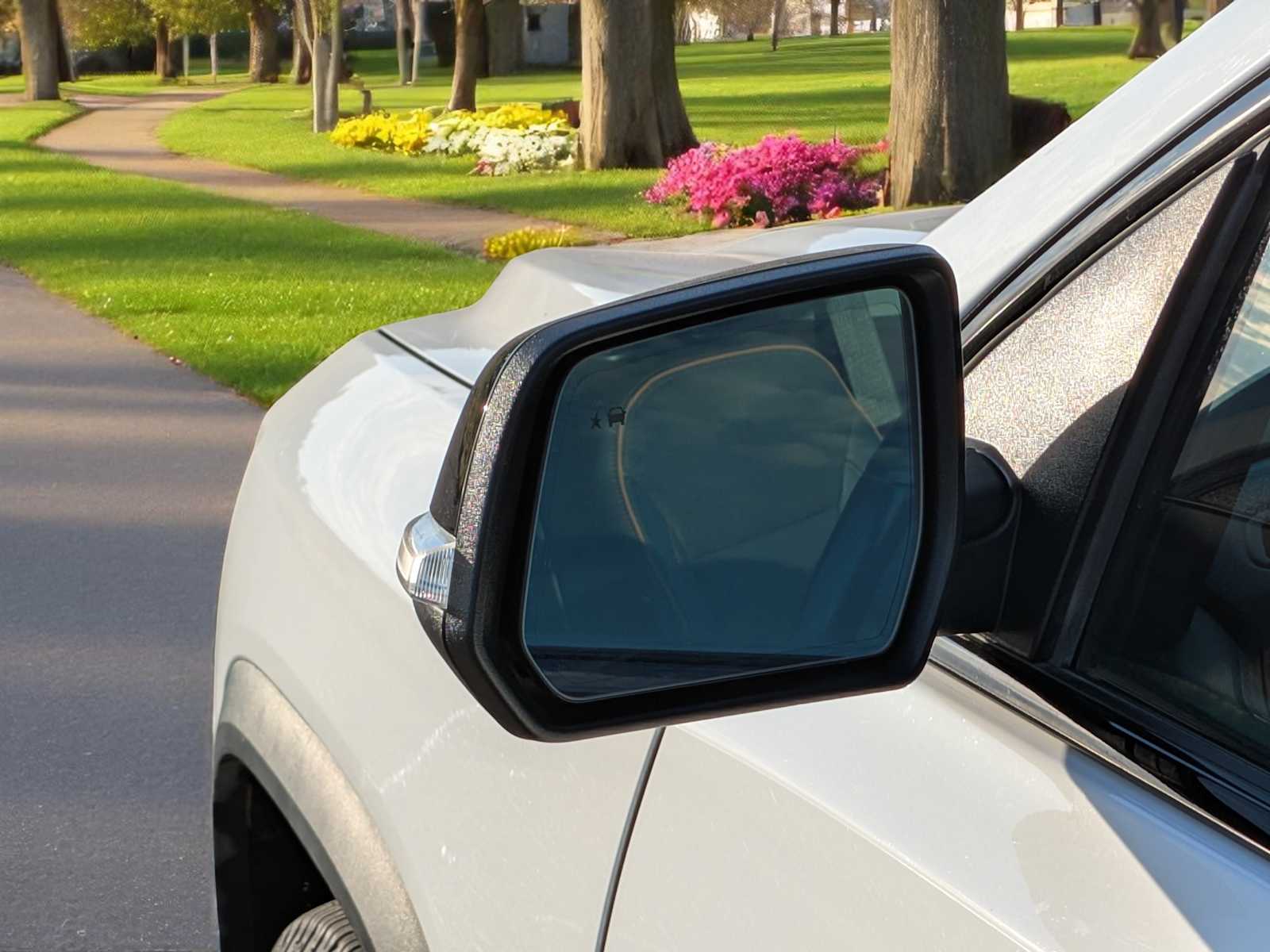 2022 GMC Acadia AT4 15