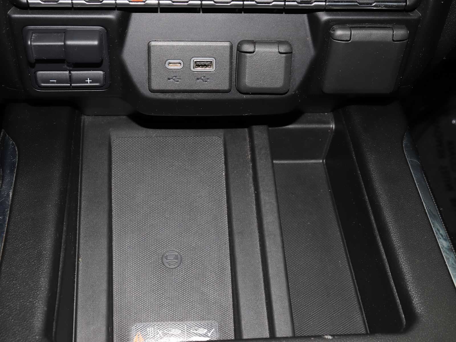 Thumbnail: 2021 GMC Sierra 3500 - 36