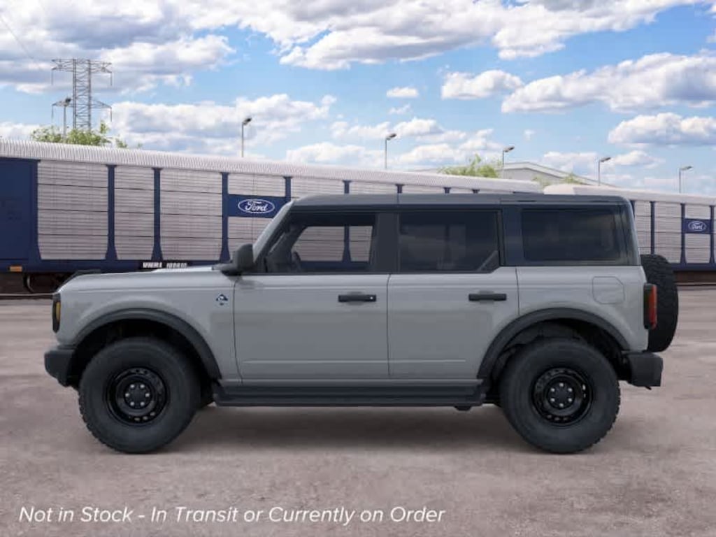 New 2026 Ford Bronco Outer Banks SUV