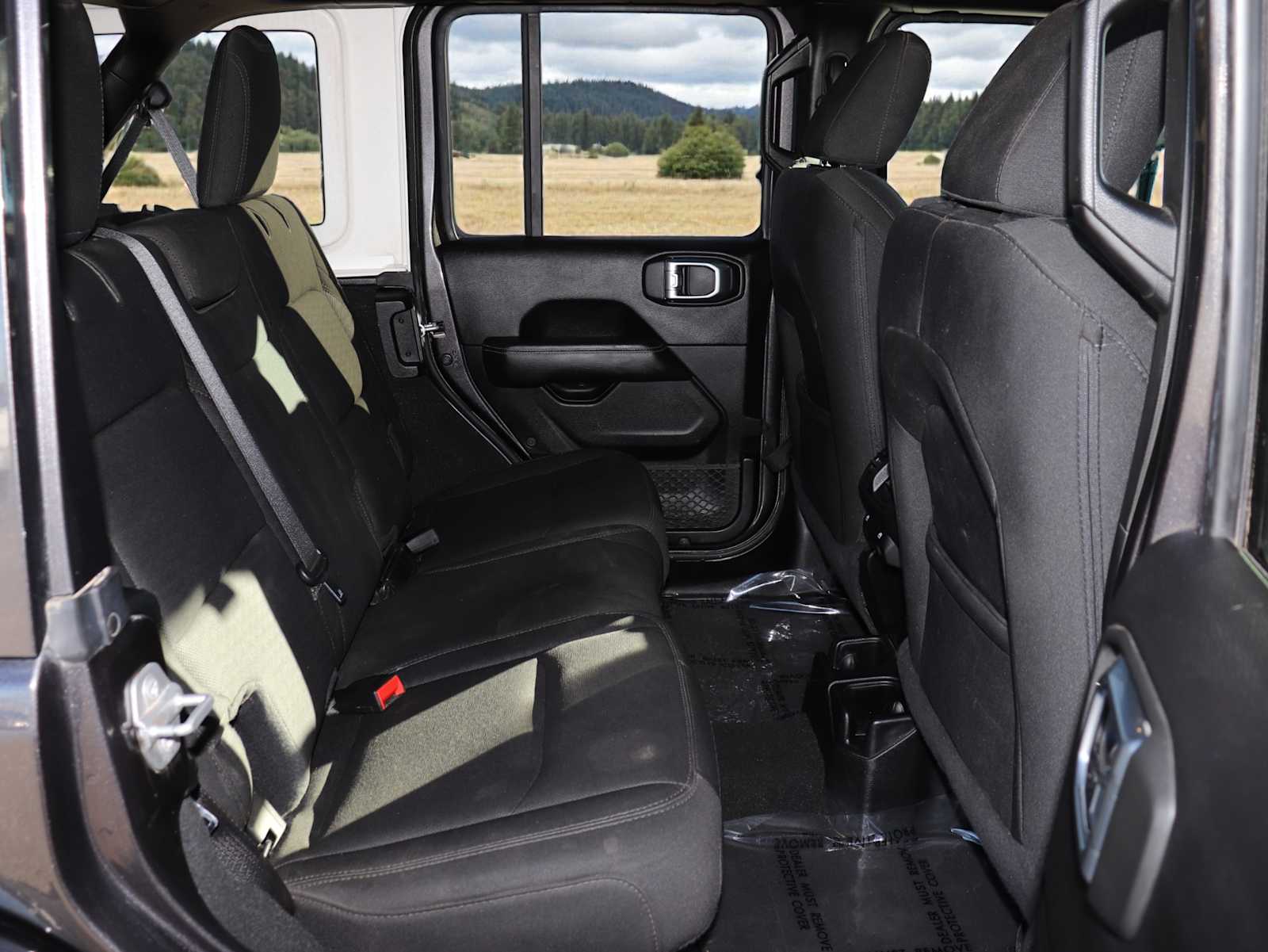 Thumbnail: 2020 Jeep Wrangler - 25