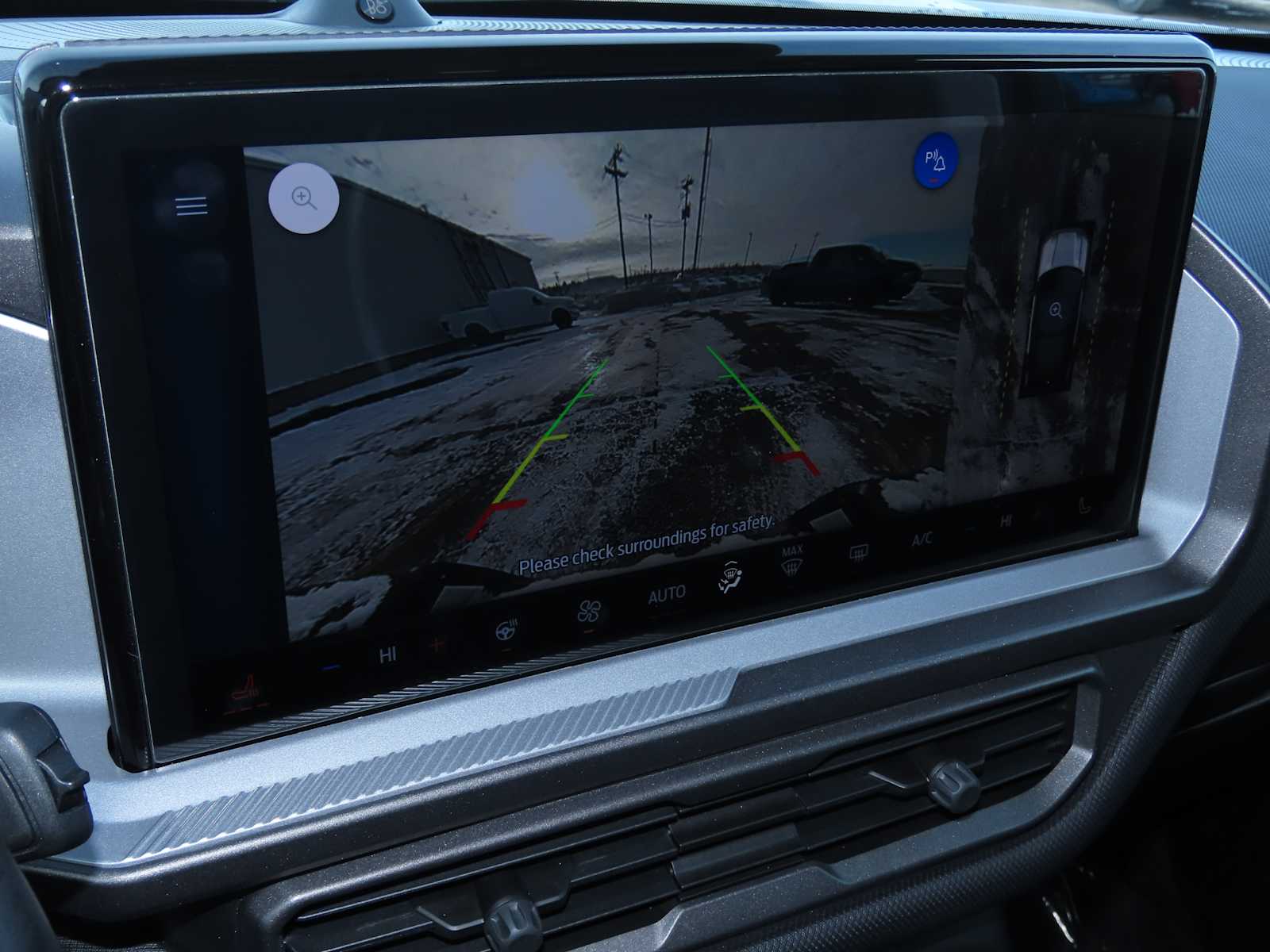 Thumbnail: 2025 Ford Bronco Sport - 32