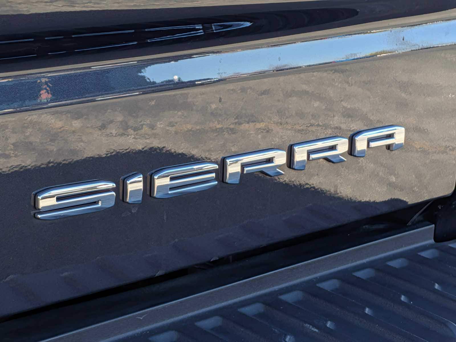 Thumbnail: 2023 GMC Sierra 1500 - 14