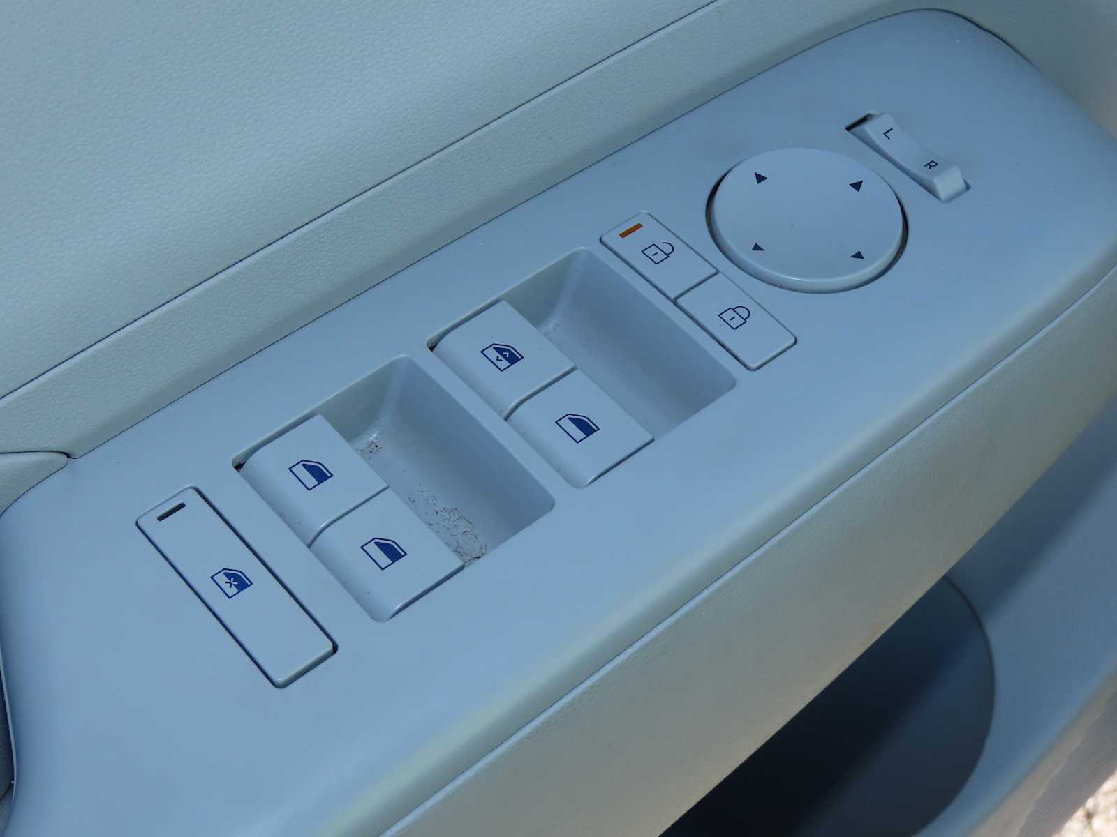 Thumbnail: 2025 Hyundai Kona - 17