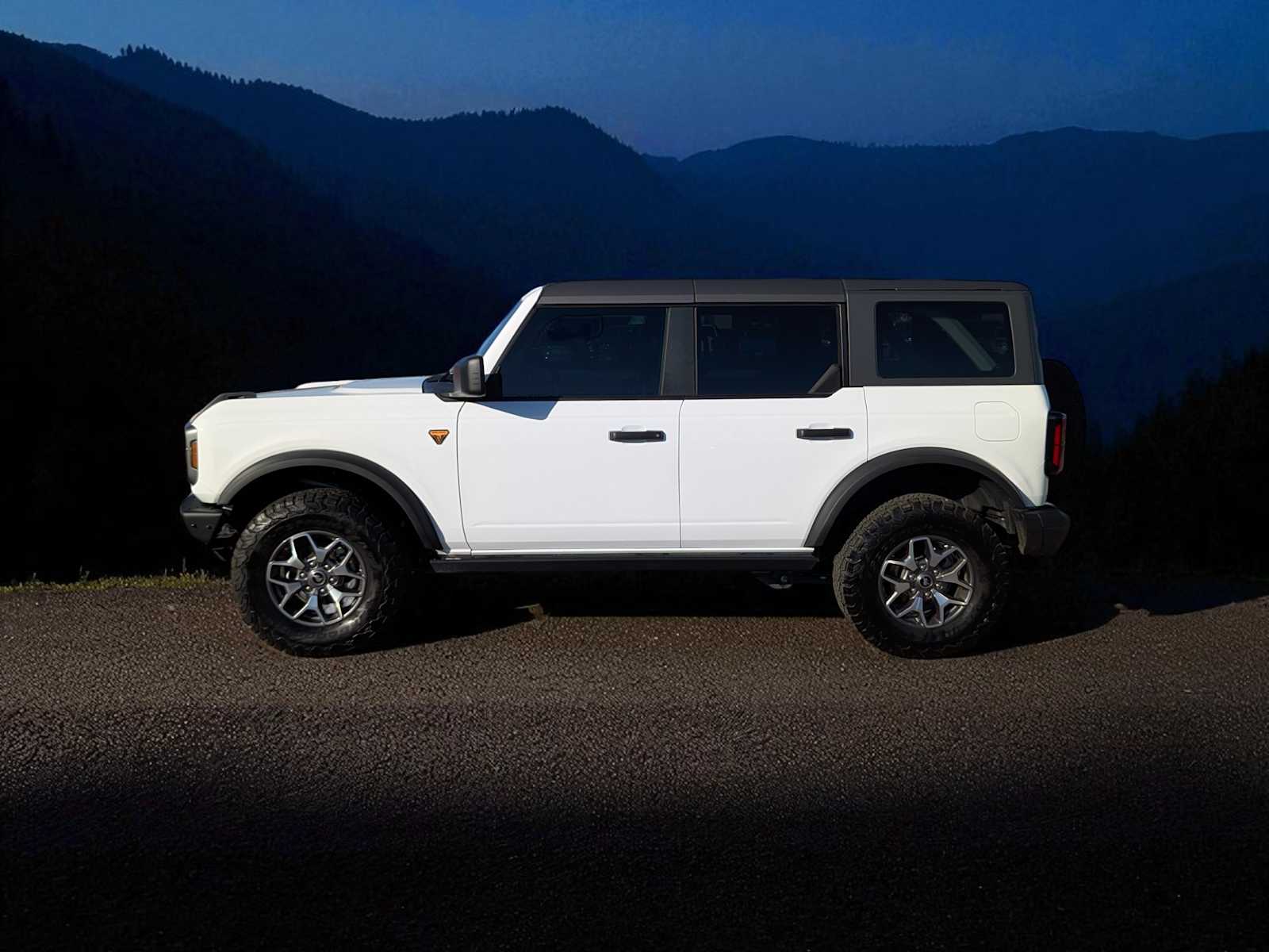 Thumbnail: 2024 Ford Bronco - 3