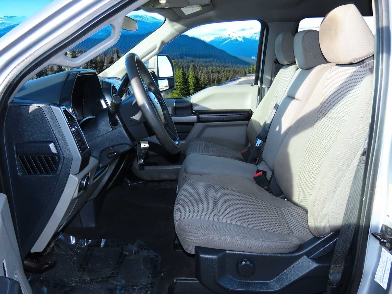 Thumbnail: 2022 Ford Econoline - 18