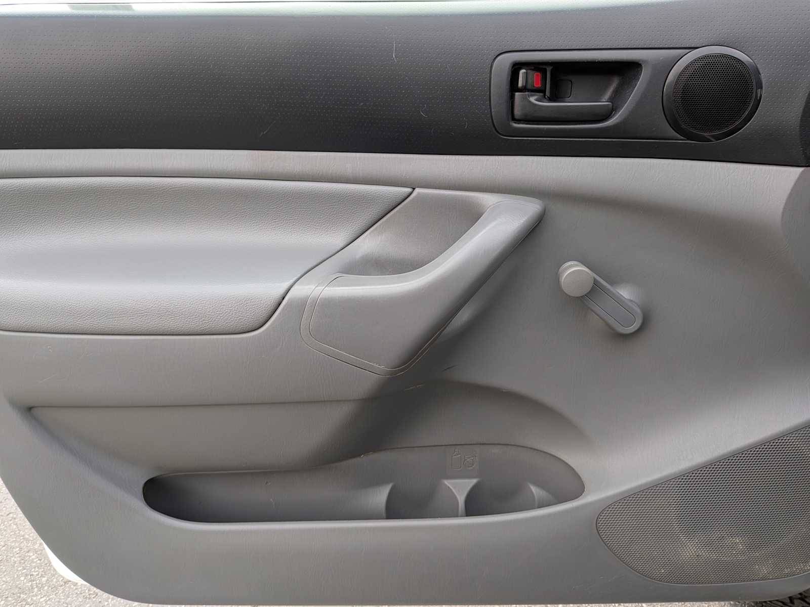 Thumbnail: 2014 Toyota Tacoma - 18