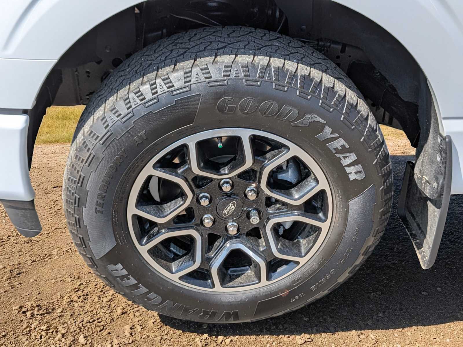 Thumbnail: 2022 Ford F-150 - 16
