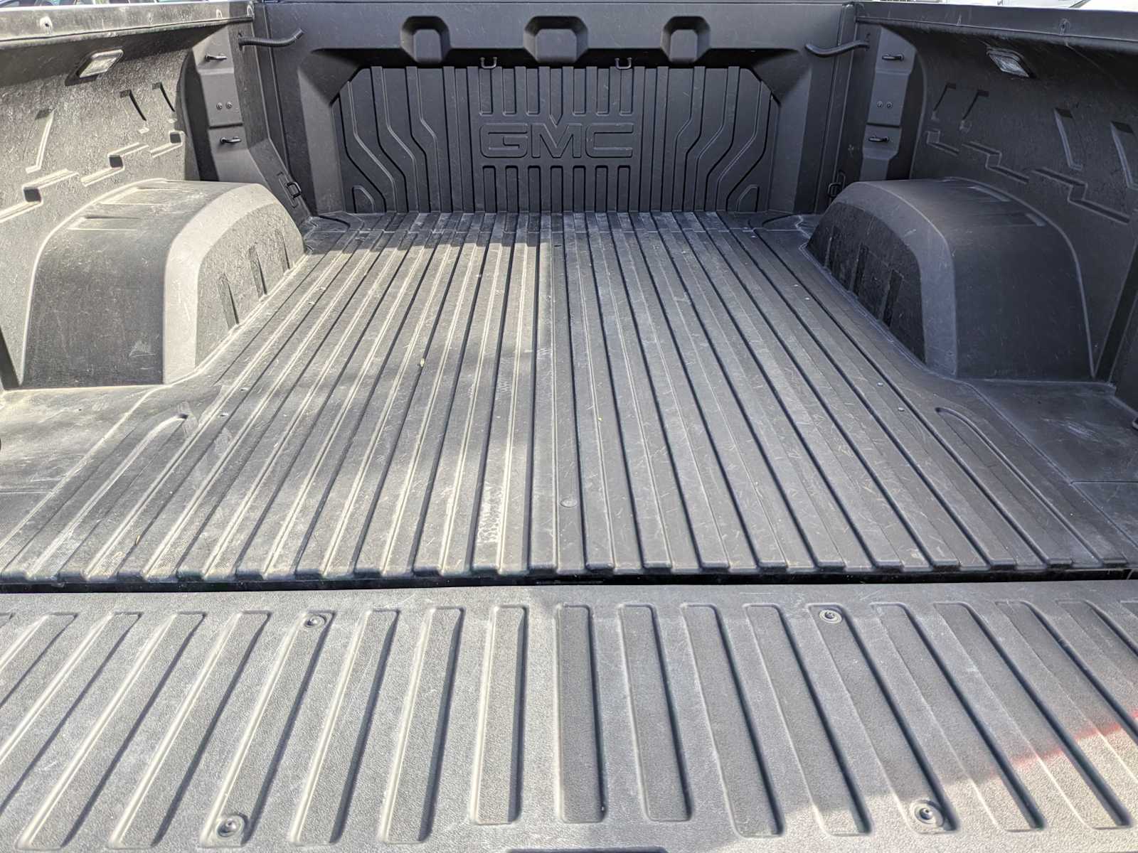 Thumbnail: 2023 GMC Sierra 1500 - 41