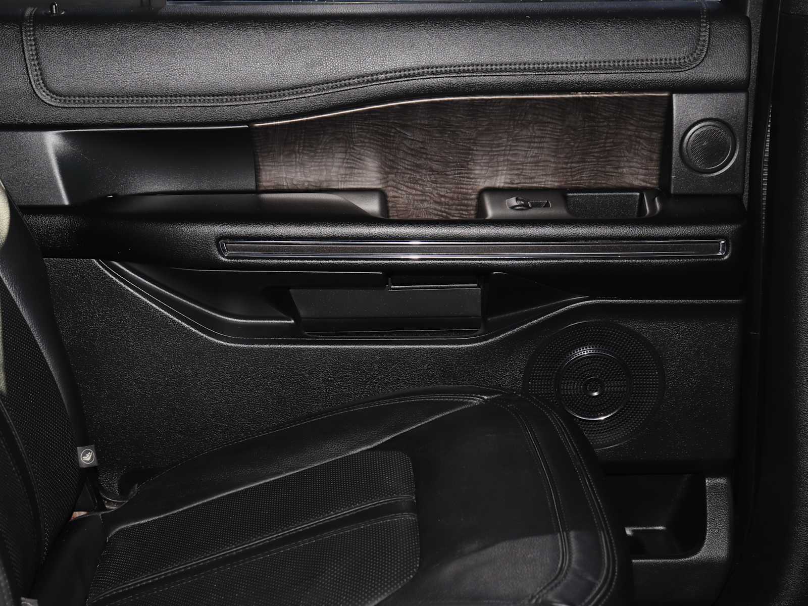 Thumbnail: 2019 Ford Expedition MAX - 25