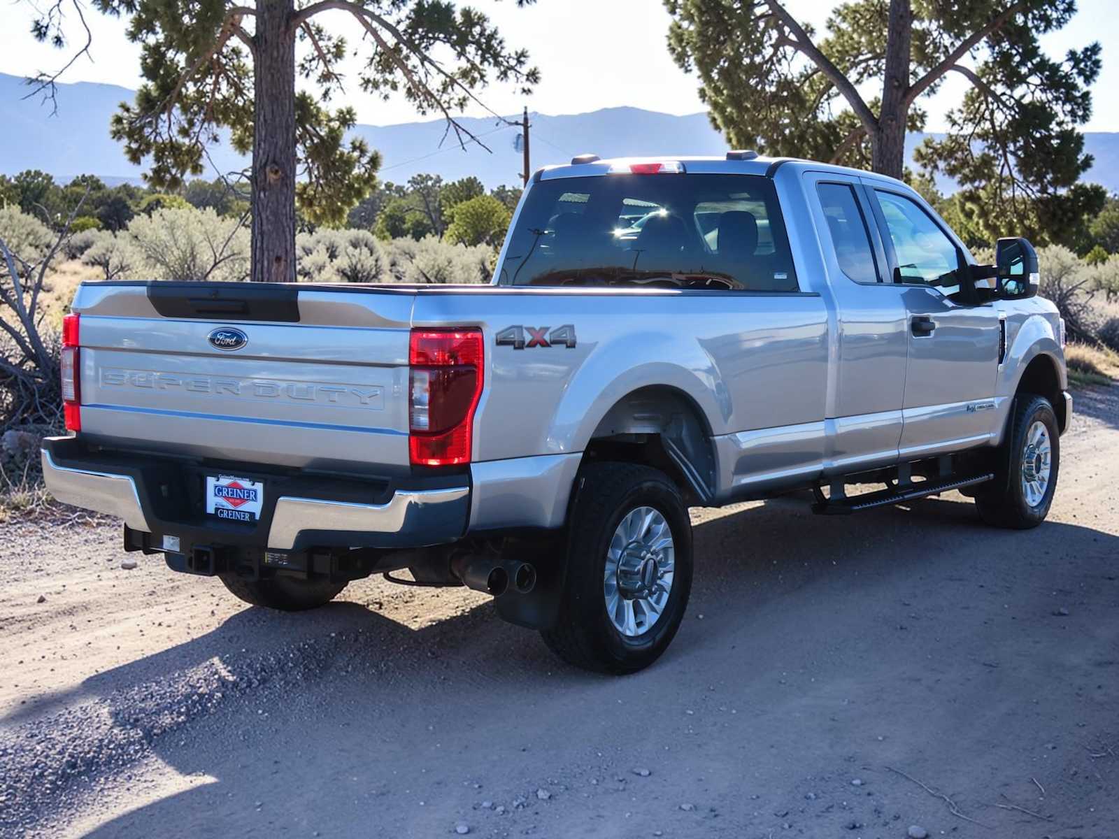 Thumbnail: 2022 Ford Econoline - 6