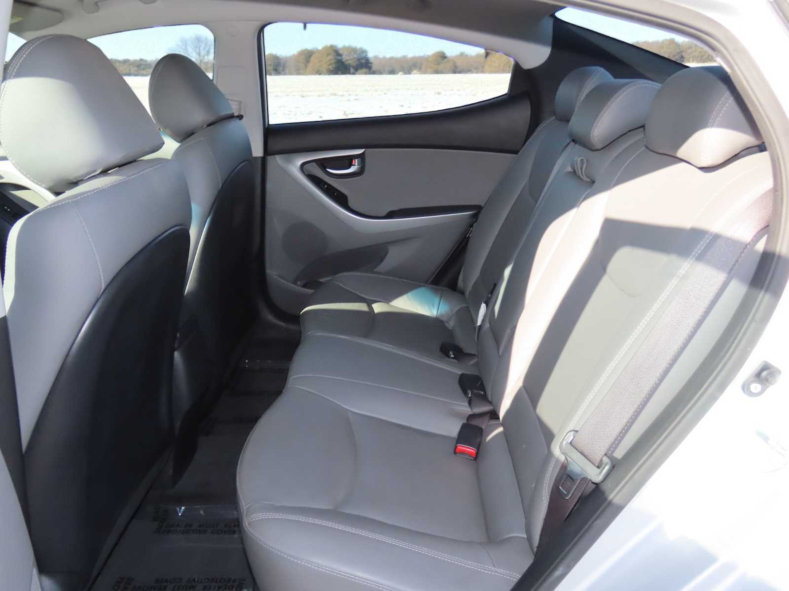 Thumbnail: 2015 Hyundai Elantra - 22