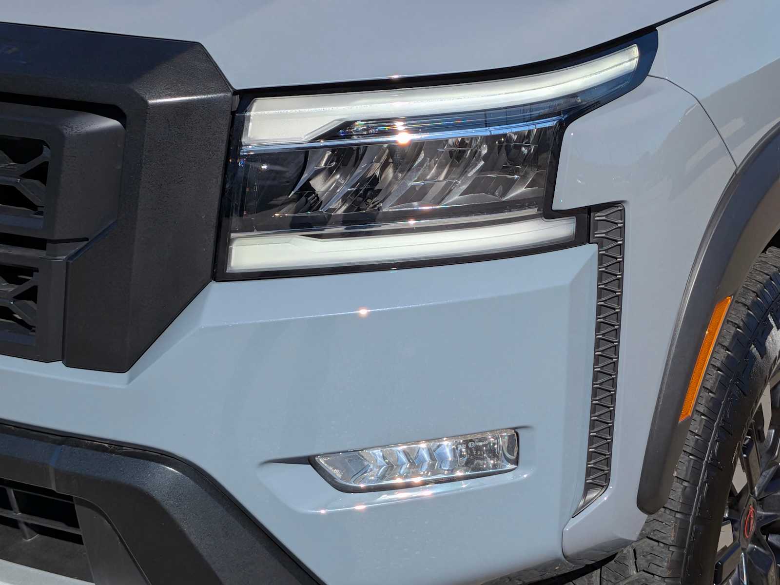Thumbnail: 2023 Nissan Frontier - 10