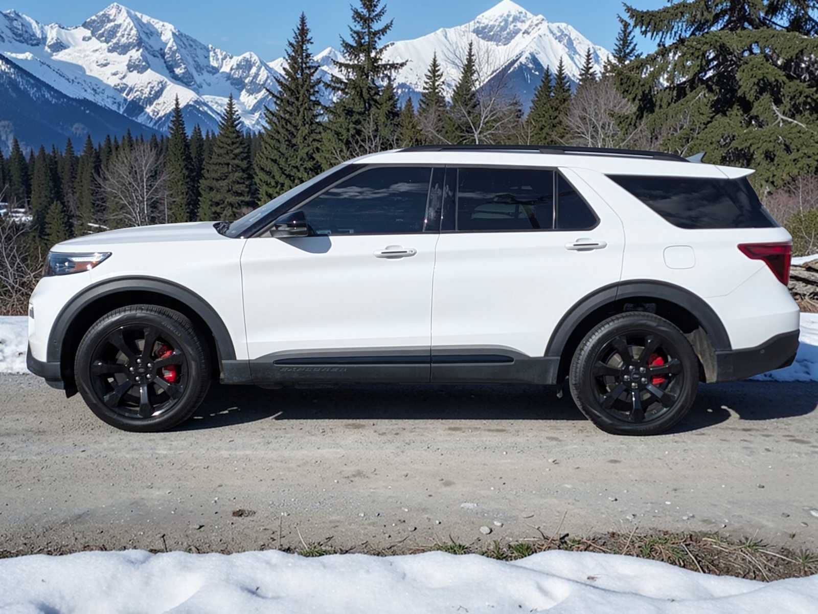 Thumbnail: 2022 Ford Explorer - 3