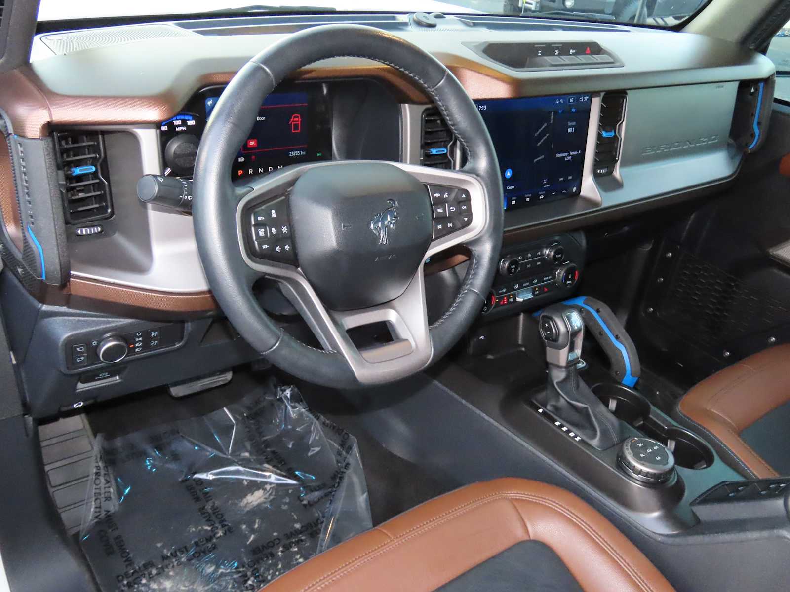 Thumbnail: 2022 Ford Bronco - 2