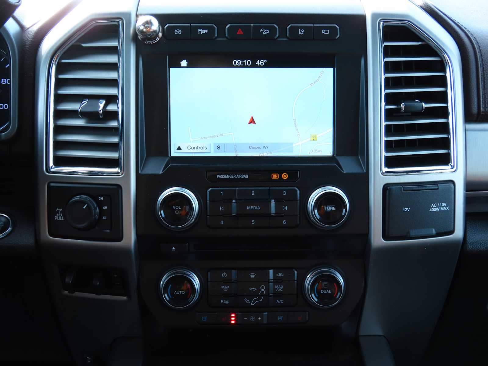 Thumbnail: 2017 Ford Econoline - 37