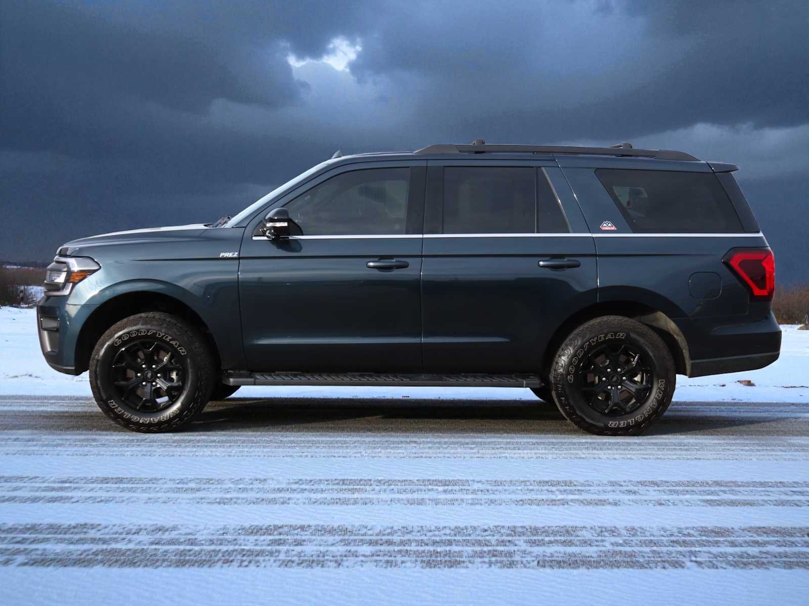 Thumbnail: 2024 Ford Expedition - 3