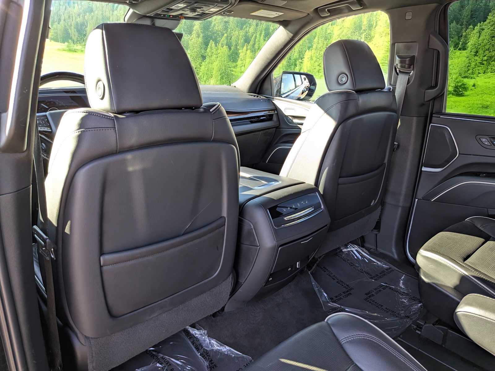 Thumbnail: 2023 Cadillac Escalade - 21