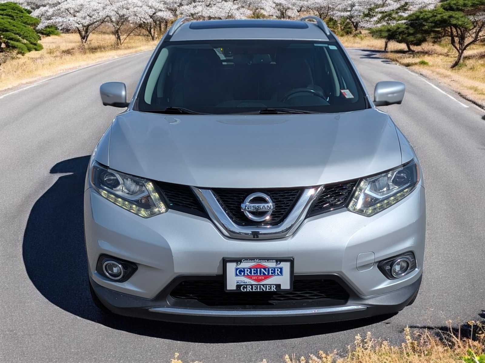 Thumbnail: 2015 Nissan Rogue - 9