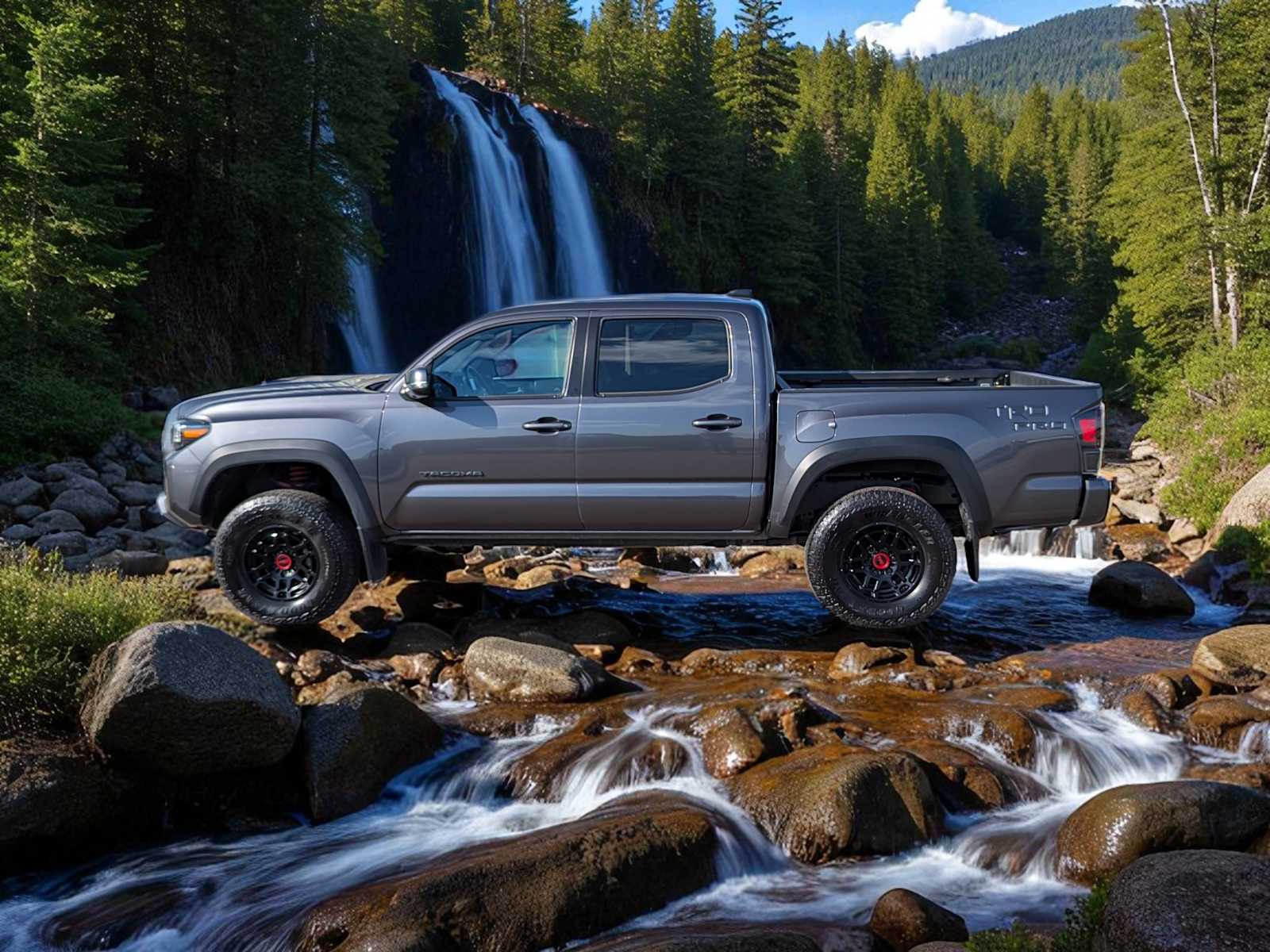 Thumbnail: 2022 Toyota Tacoma - 3