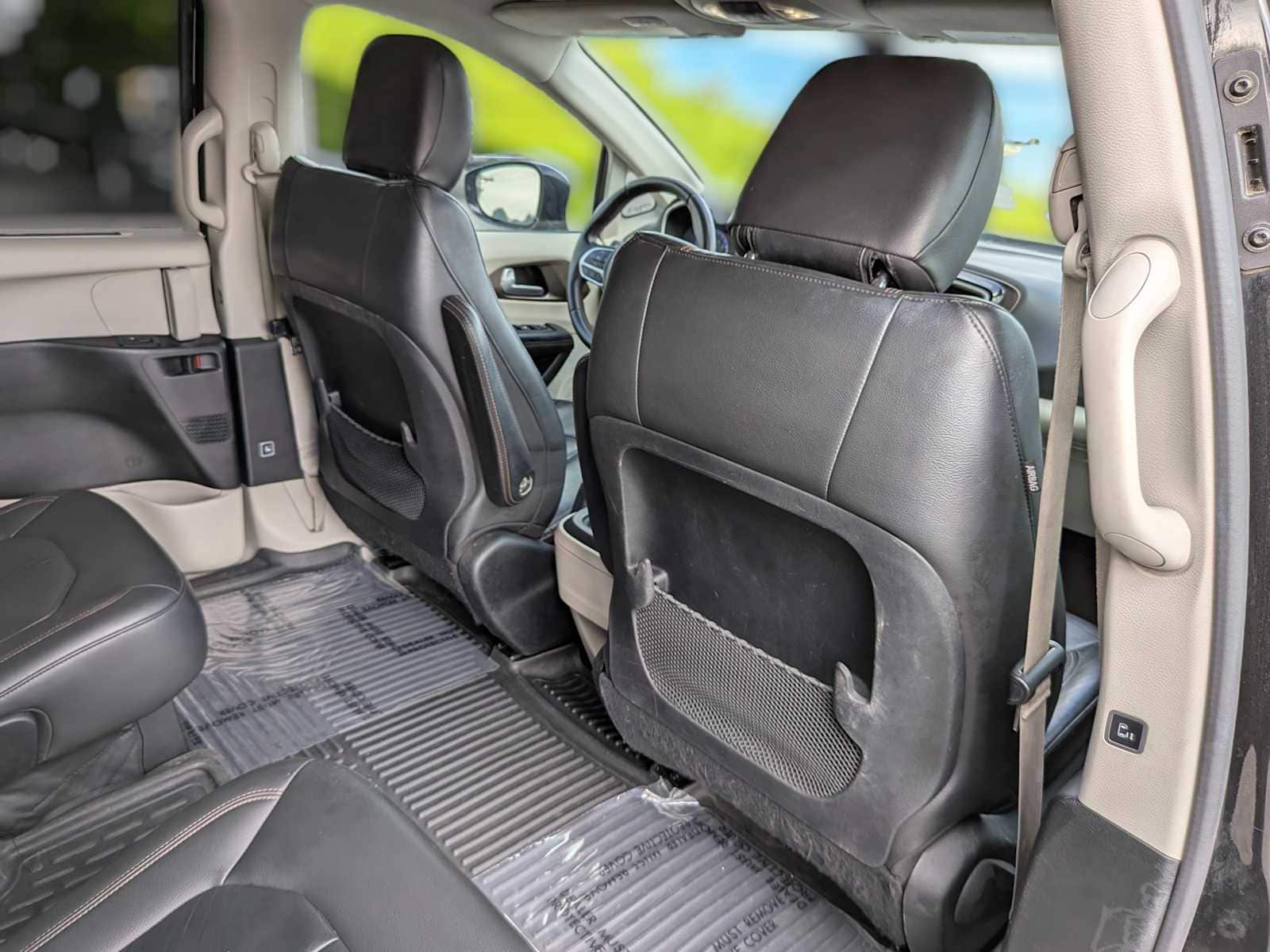Thumbnail: 2017 Chrysler Pacifica - 23