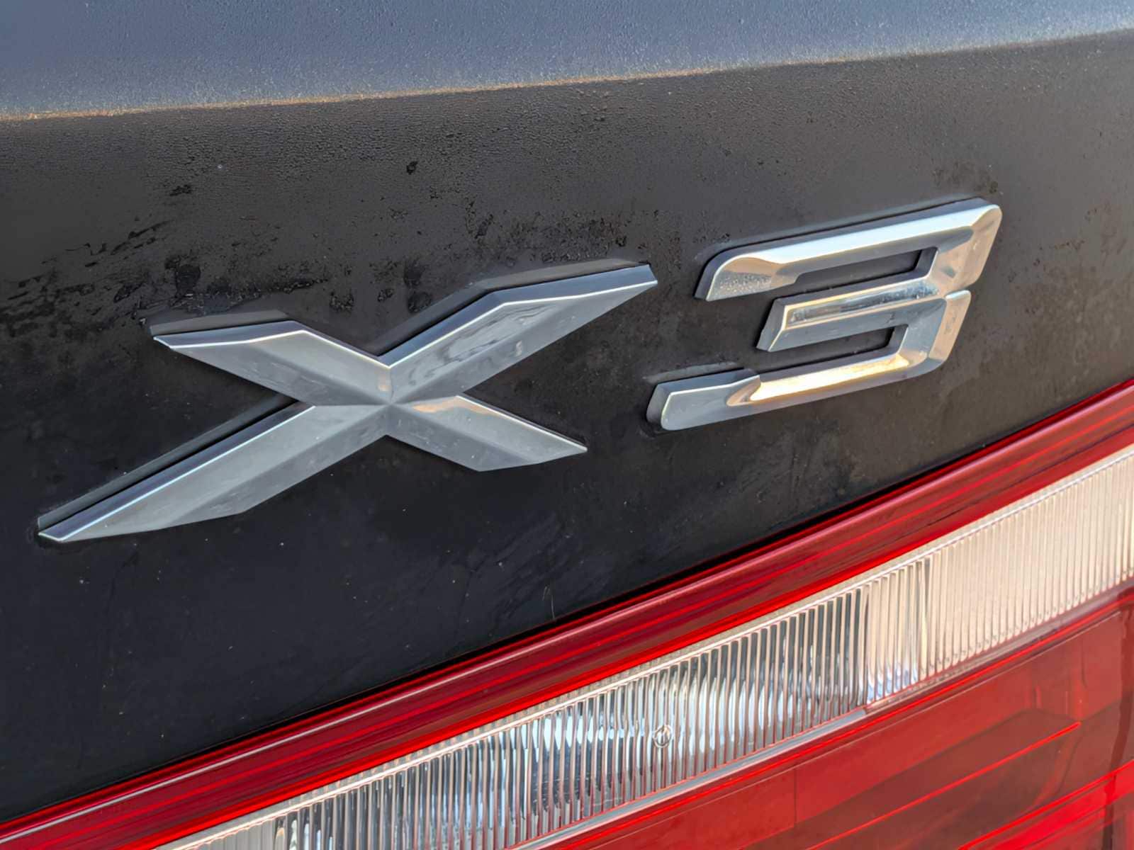 Thumbnail: 2017 BMW X3 - 13