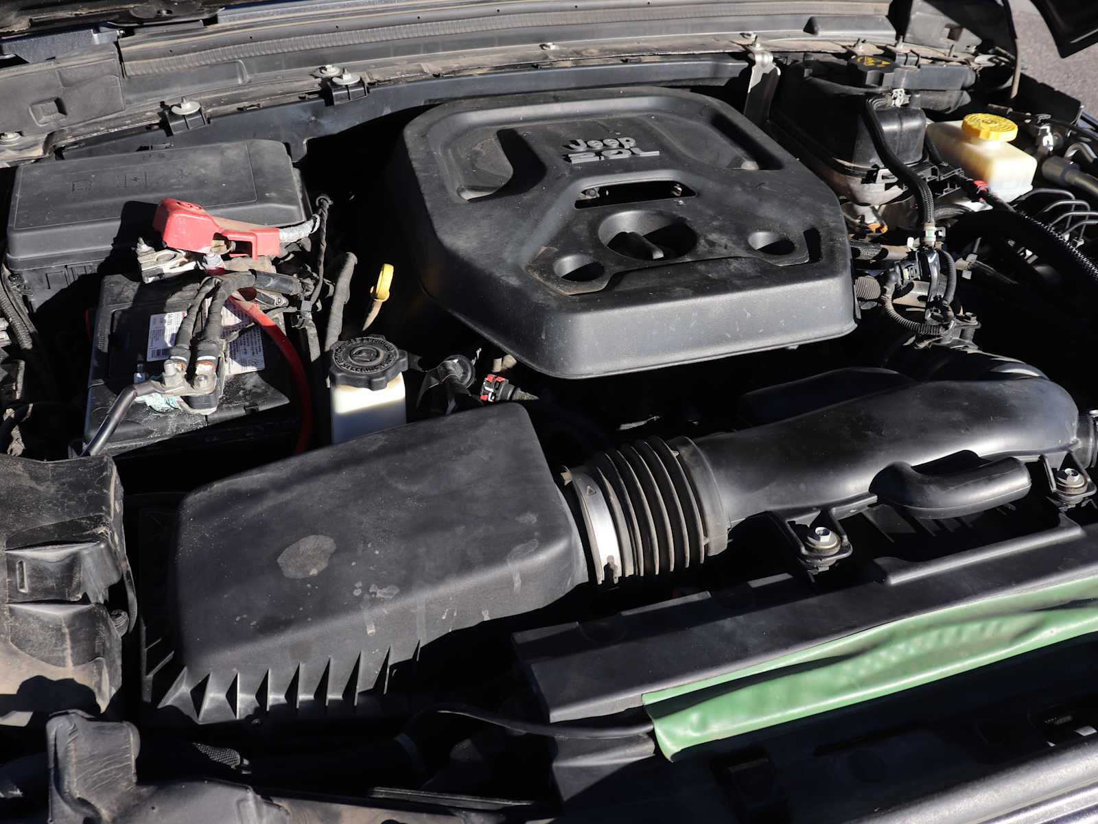 Thumbnail: 2020 Jeep Wrangler - 15