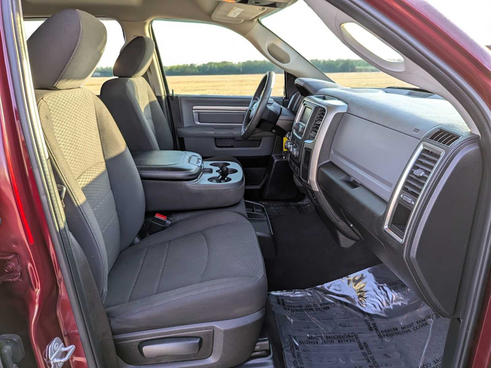 Thumbnail: 2019 RAM 1500 Classic - 26