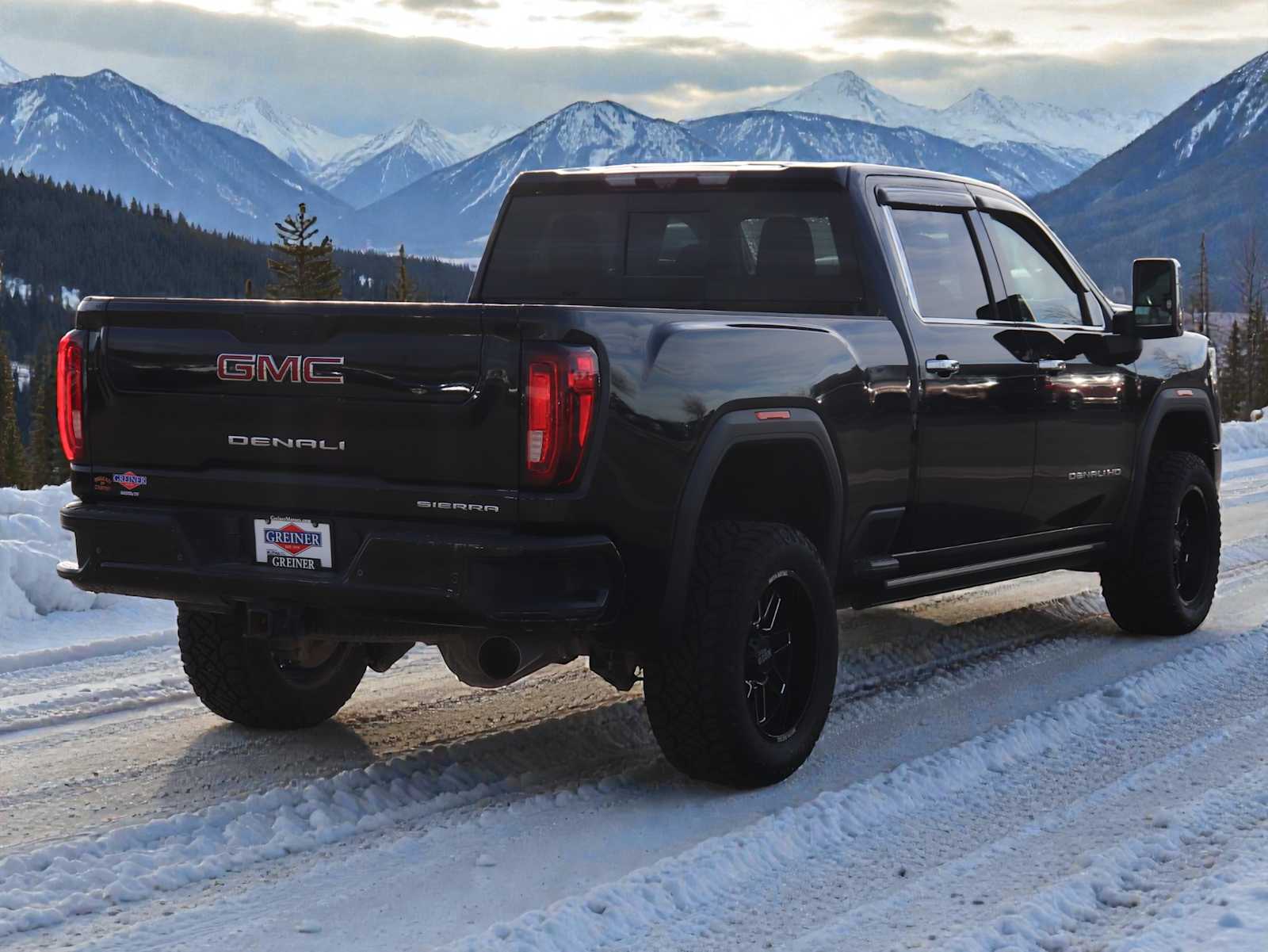 Thumbnail: 2021 GMC Sierra 3500 - 6