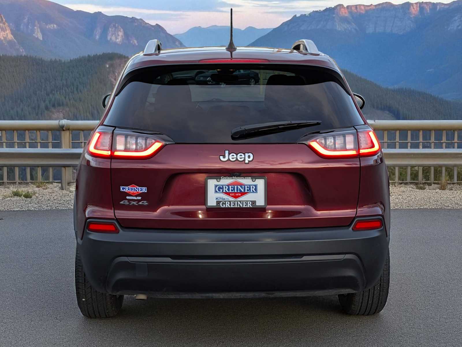 Thumbnail: 2021 Jeep Cherokee - 5