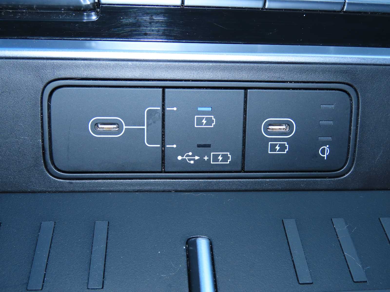 Thumbnail: 2024 Hyundai Santa Fe - 31