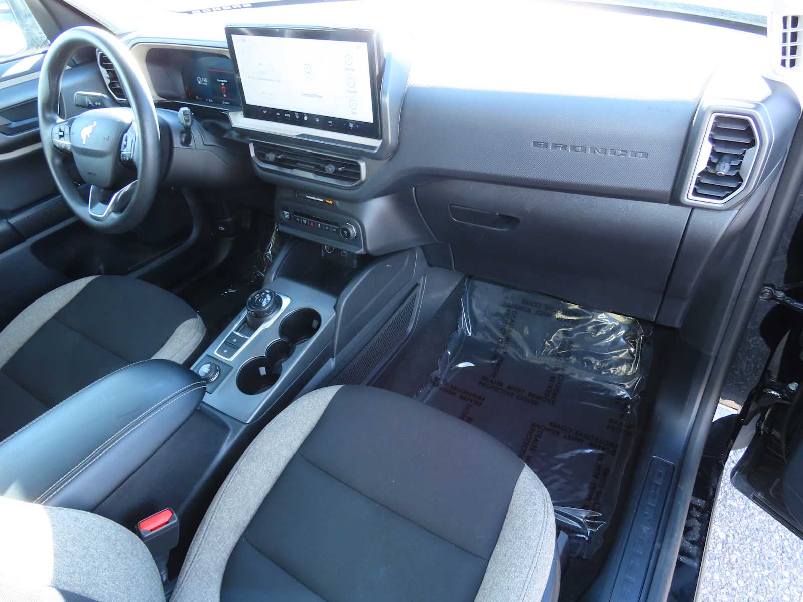 Thumbnail: 2025 Ford Bronco Sport - 23