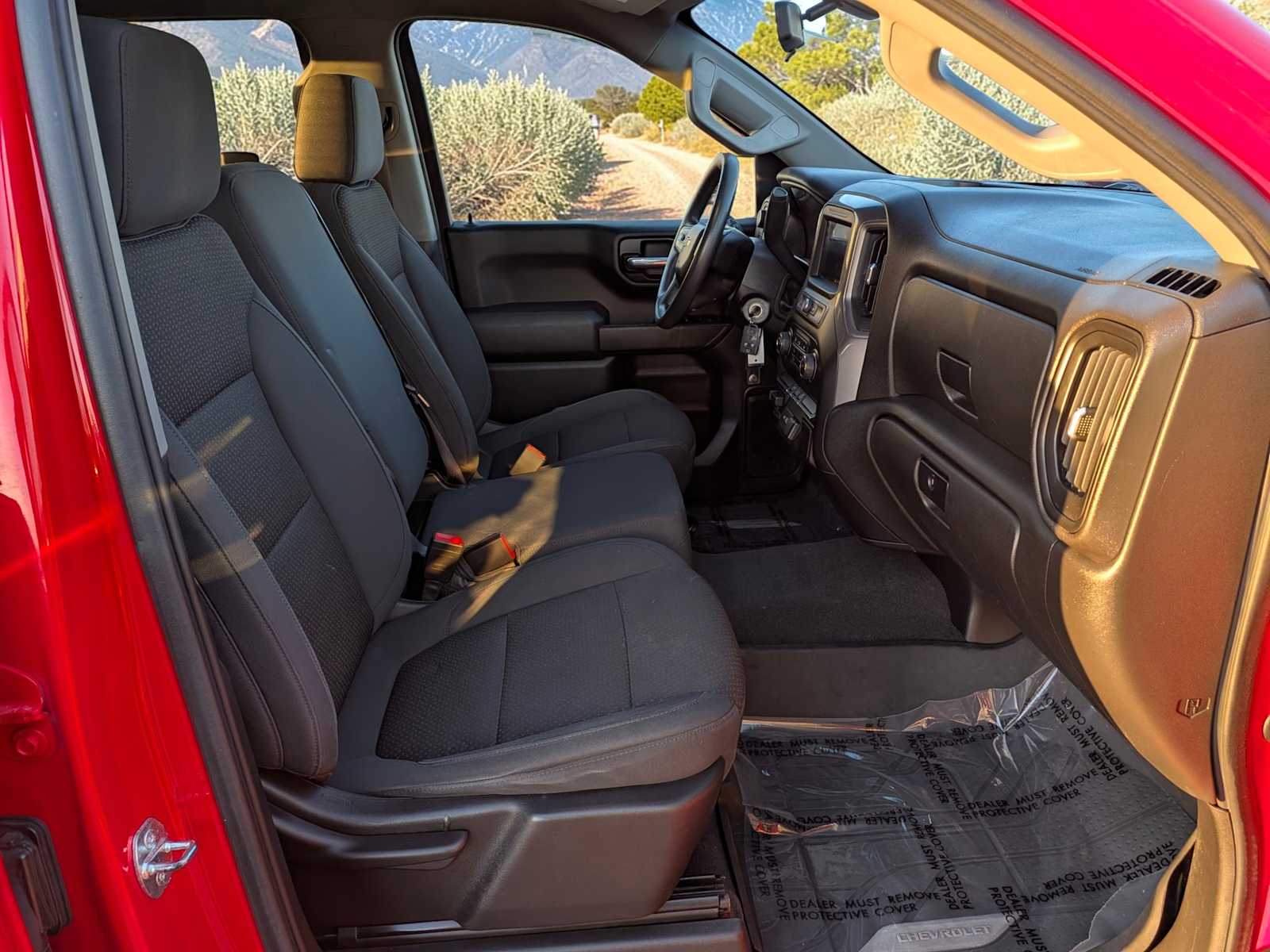Thumbnail: 2021 Chevrolet Silverado 1500 - 21