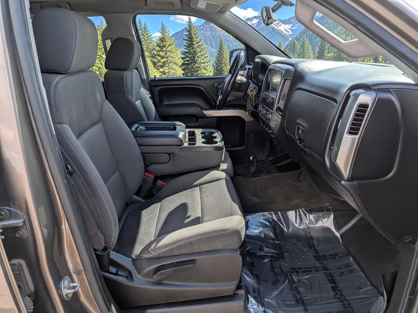 Thumbnail: 2015 Chevrolet Silverado 1500 - 18