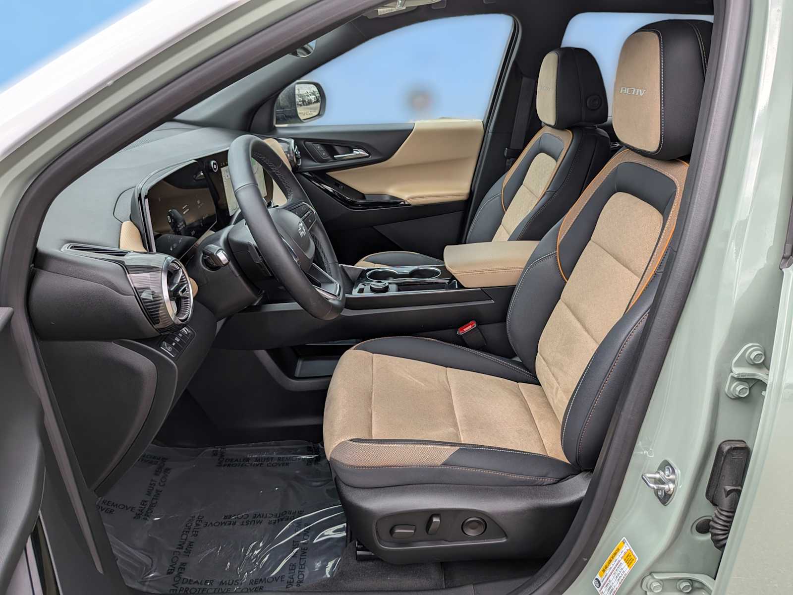 Thumbnail: 2025 Chevrolet Equinox - 18