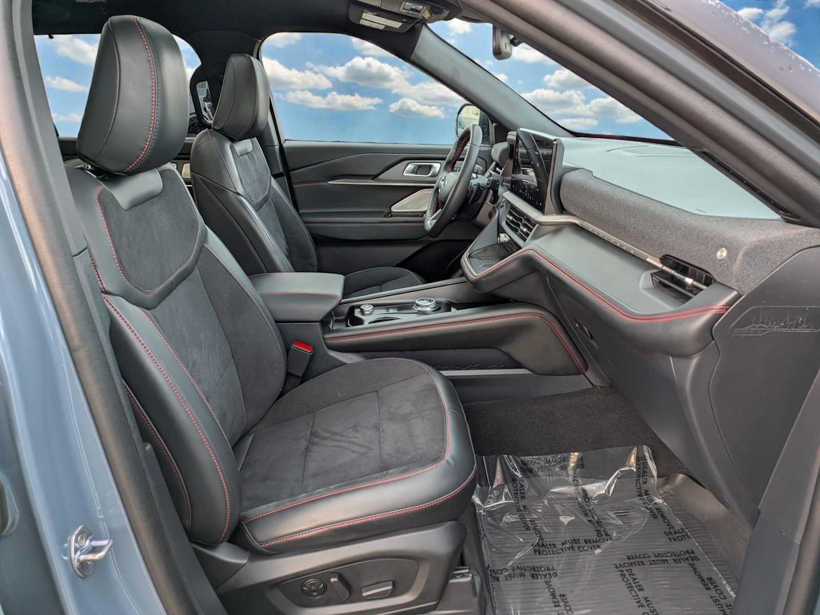 Thumbnail: 2025 Ford Explorer - 19