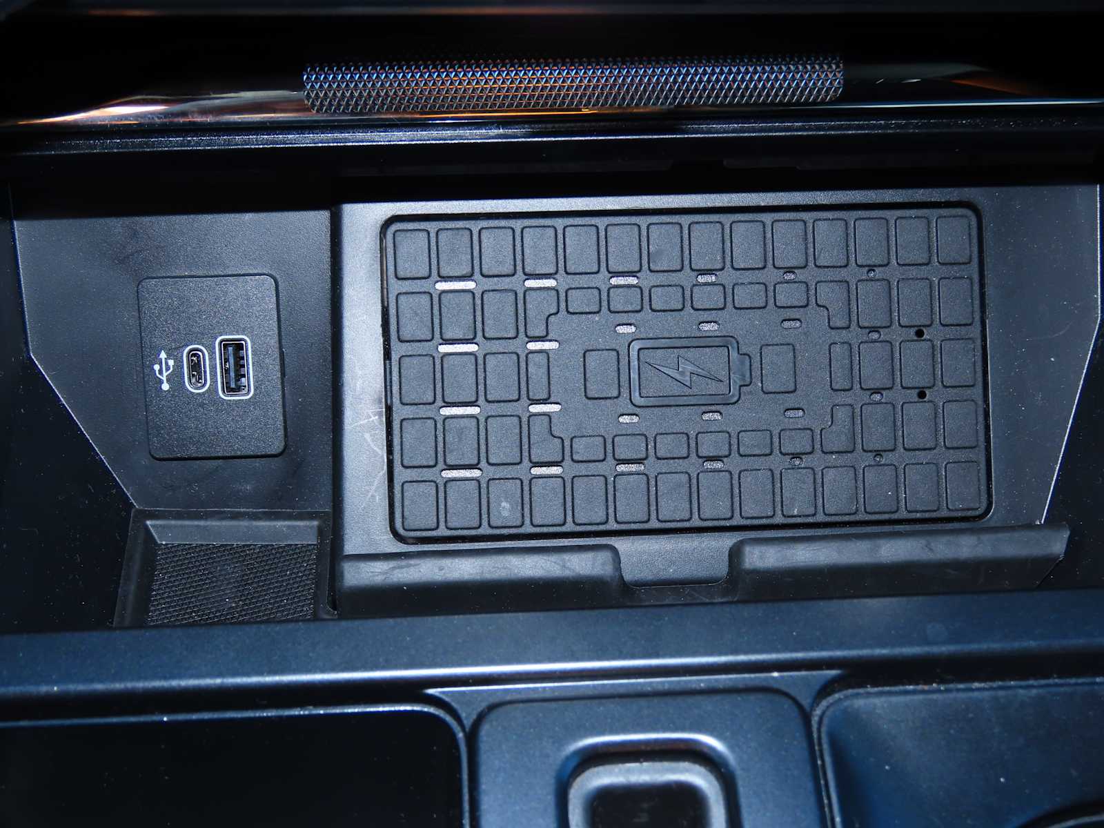 Thumbnail: 2025 Ford F-150 - 34