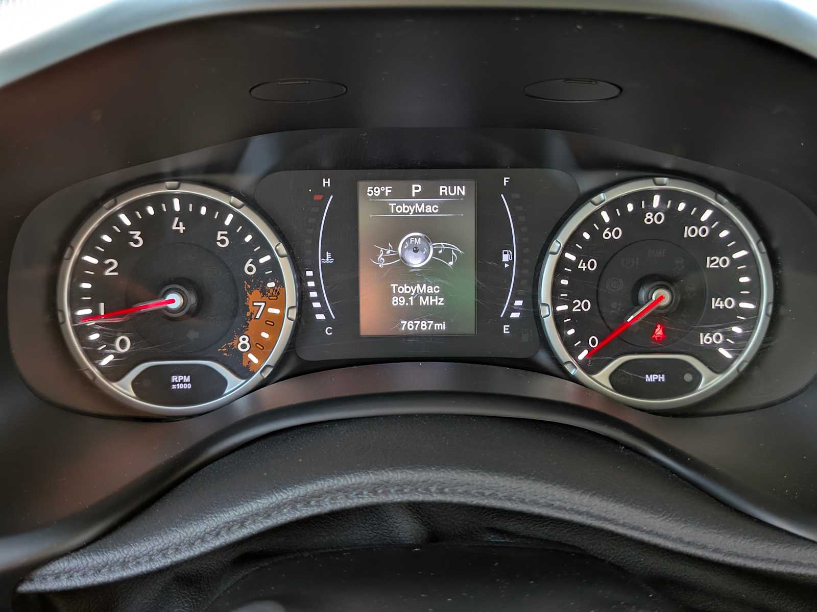 Thumbnail: 2017 Jeep Renegade - 38