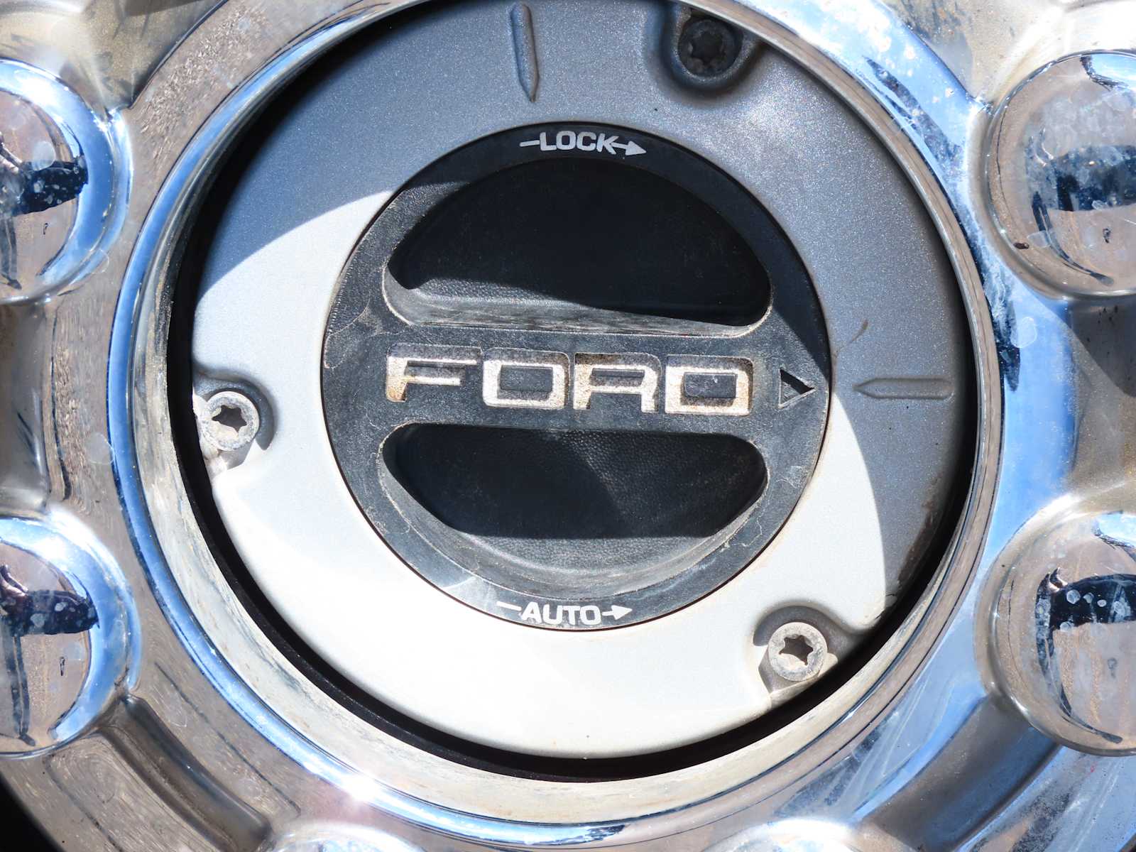 Thumbnail: 2024 Ford Econoline - 15