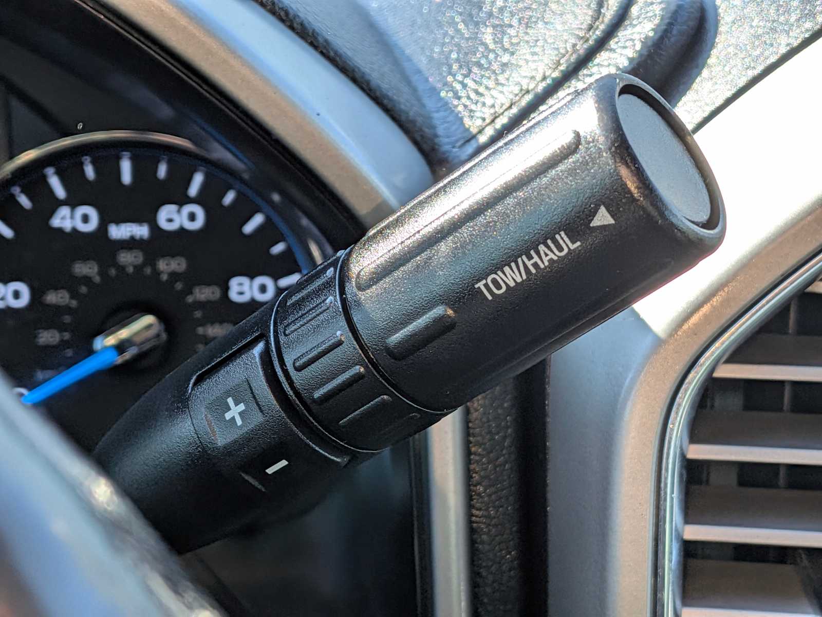 Thumbnail: 2017 Ford Econoline - 35